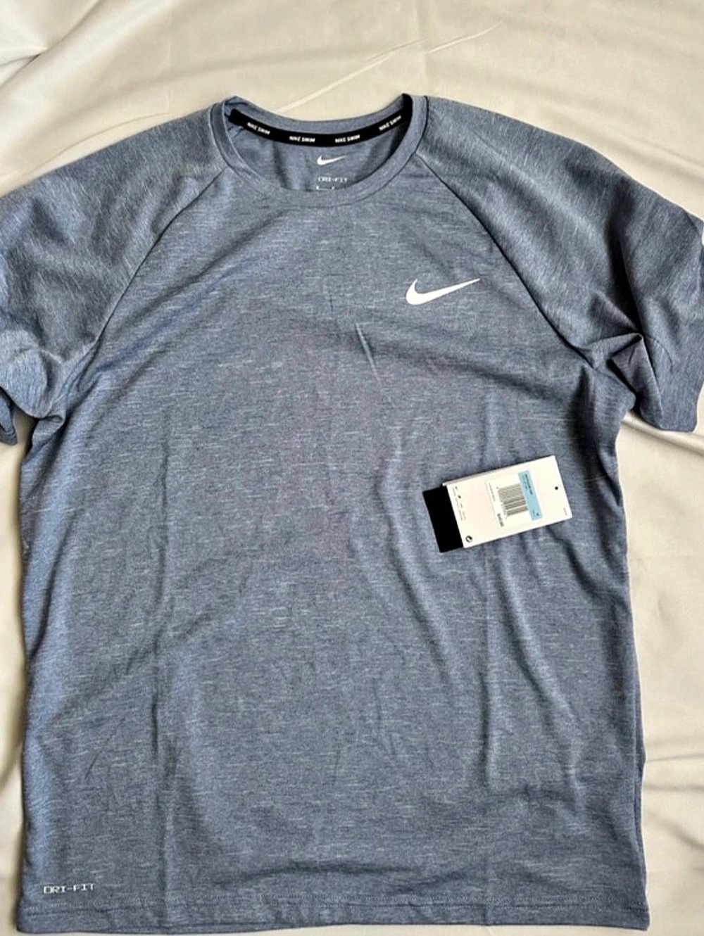 Nike Dri-FIT Men's Athletic Shirt in Blue Size Medium NWT